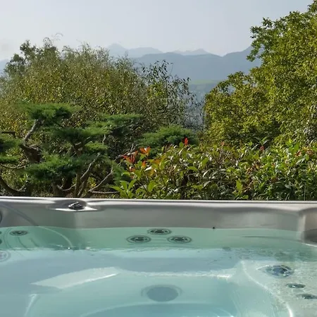 Daire 75 m² de plaisir face aux Pyrénées.