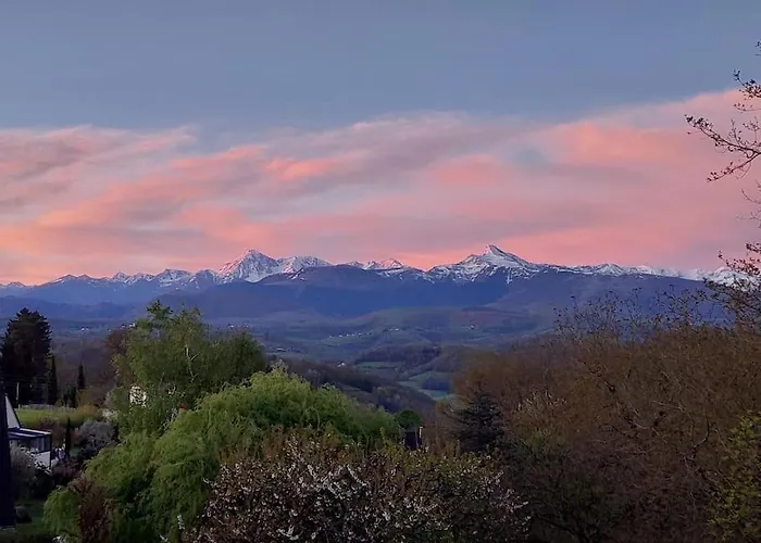 Apartmán 75 M² De Plaisir Face Aux Pyrenees. *